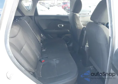 2015 Kia Soul z USA, uszkodzony, nr VIN KNDJN2A28F7750912